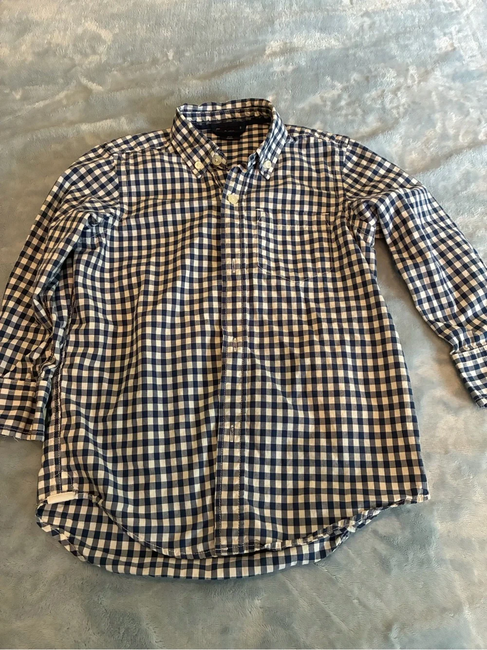 Gap kids Blue and White Gingham Button-Down Shirt Size 4-5 (xs) - Picture 2 of 3